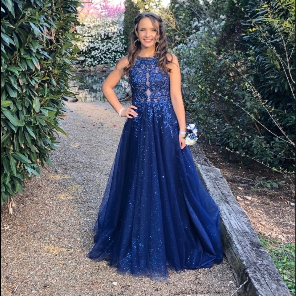 Formal approach prom dress